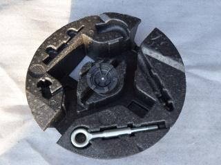 ящик под инструменты Volvo V70 3 поколение 2009, 2.5 л., B 5254 T6, бензин, АКПП, черный, универсал, передний привод, правый руль, 31280278