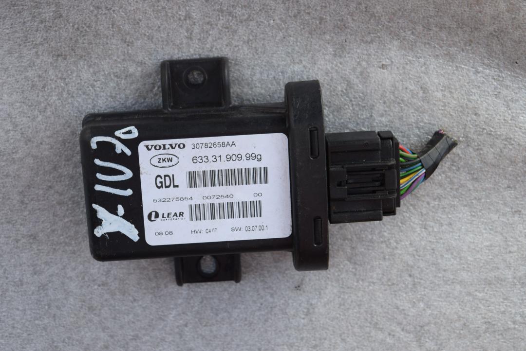 блок управления светом Volvo V70 3 поколение 2009, 2.5 л., B 5254 T6, бензин, АКПП, черный, универсал, передний привод, правый руль, 30782658AA, 6333190999G - фото №1