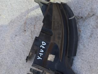 воздуховод (дефлектор) радиатора Volvo V70 3 поколение 2009, 2.5 л., B 5254 T6, бензин, АКПП, черный, универсал, передний привод, правый руль, 30796390