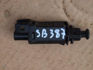 выключатель концевой (концевик) Volkswagen Passat B5 1999, 1.9 л., дизель, МКПП, седан, 191945515A