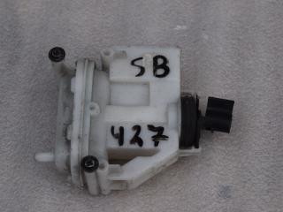 активатор (привод) замка двери Volkswagen Passat B3 1993, 2.0 л., 2E, бензин, МКПП, универсал, 357862153B