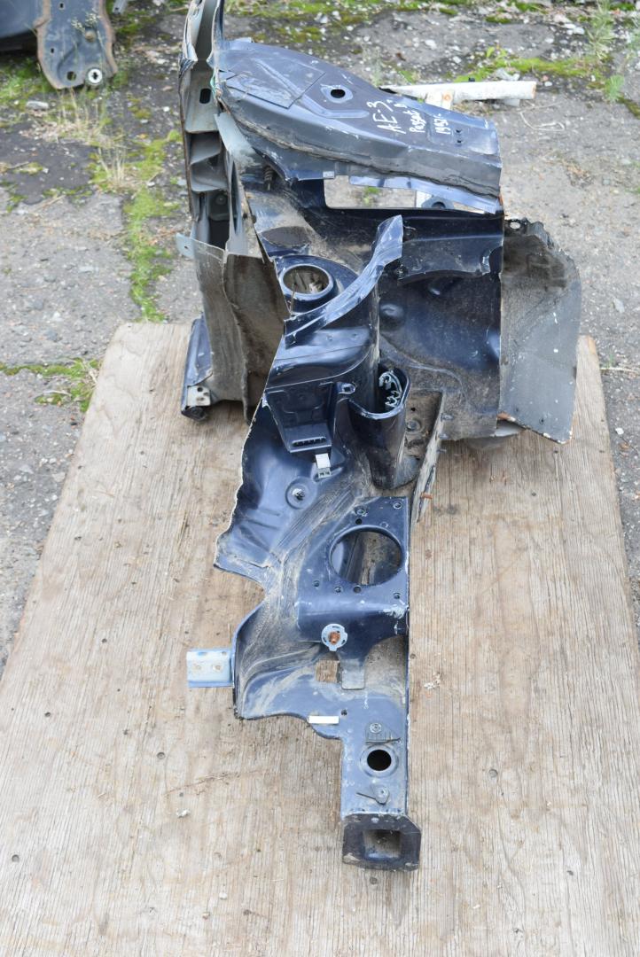 лонжерон правый Volkswagen Polo 4 поколение 2004, 1.4 л., бензин - фото №1