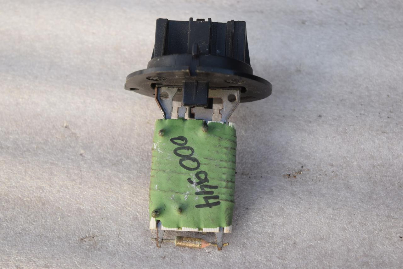 сопротивление печки Peugeot 307 1 поколение 2002, МКПП, универсал - фото №1