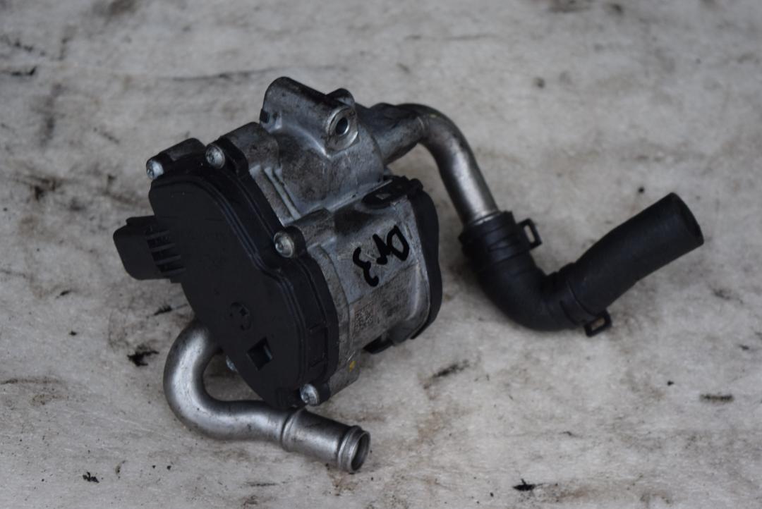 клапан EGR Volkswagen Passat B8 2015, 2.0 л., DDAA, дизель, АКПП, универсал, 04L131501K - фото №1