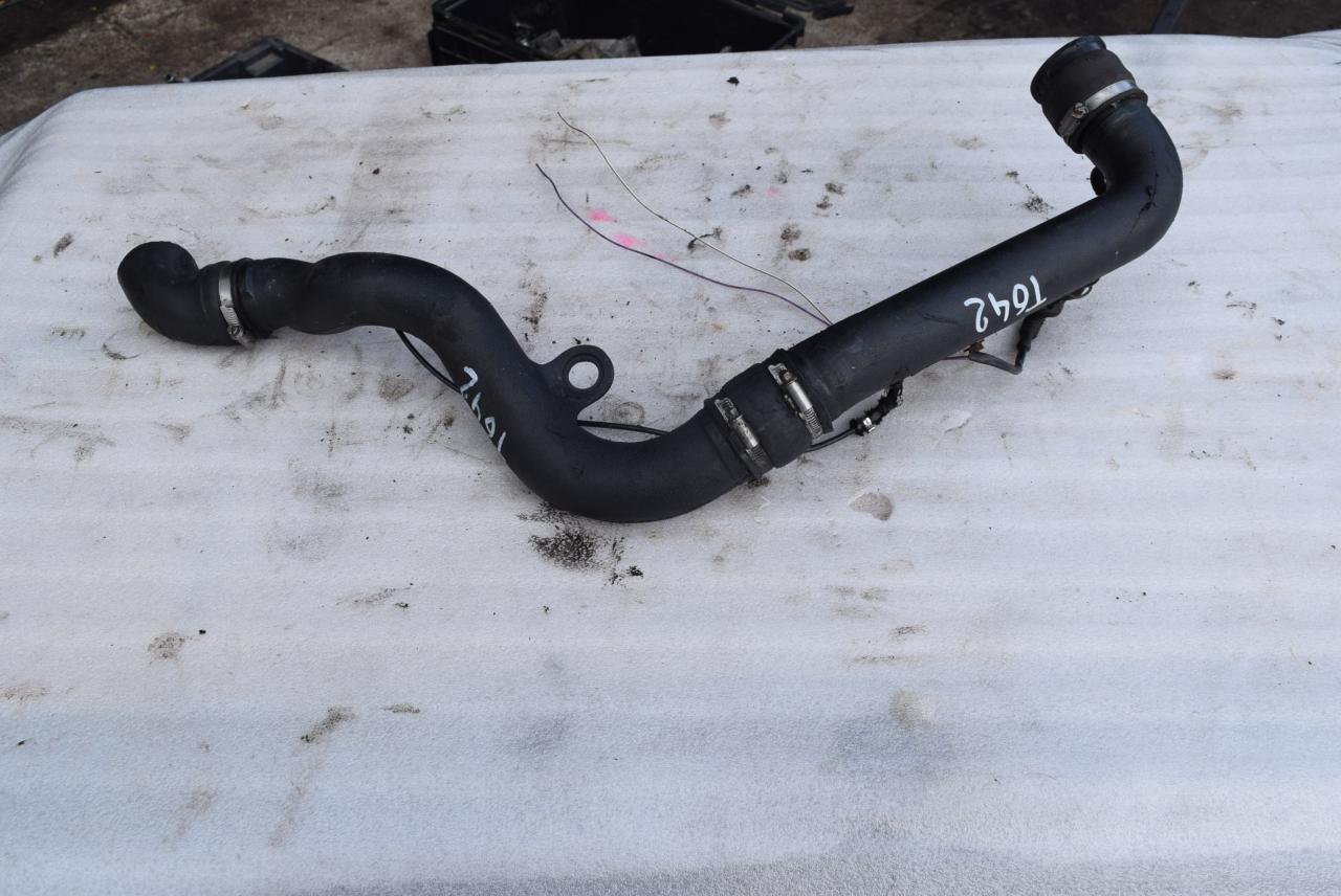 патрубок интеркулера Audi A4 B5 1997, 1.9 л., AFN, дизель, МКПП, седан, 8D0145844A, 8D0145840A - фото №1