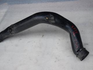 патрубок интеркулера Volvo S60 1 поколение 2004, 2.4 л., дизель, АКПП, седан, 8624887