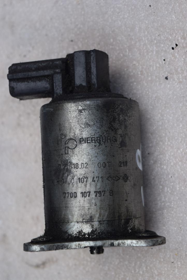 клапан EGR Renault Laguna 2 поколение 2001, 1.9 л., DCi, дизель, МКПП, хетчбэк 5 дв., 7700107797B - фото №1
