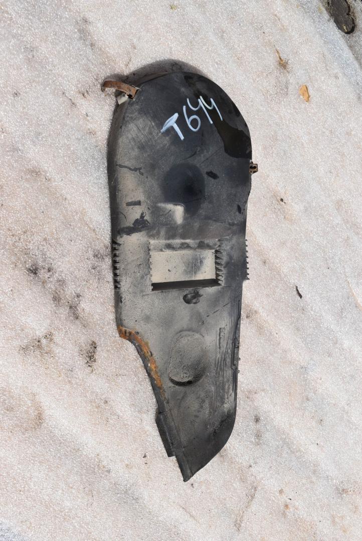 защита (кожух) ремня ГРМ Audi A6 4A/C4 1996, 2.5 л., TDi, AAT, дизель, МКПП, седан, 074109107F - фото №1