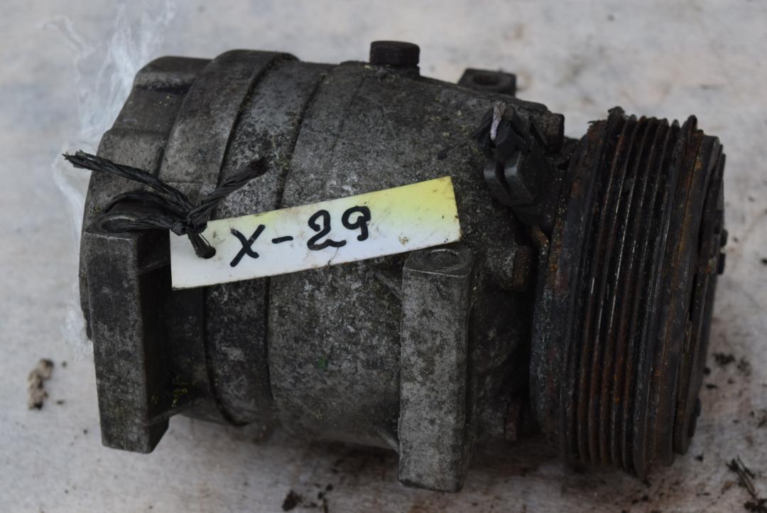 компрессор кондиционера Renault Espace 3 поколение 2000, 2.2 л., дизель - фото №1