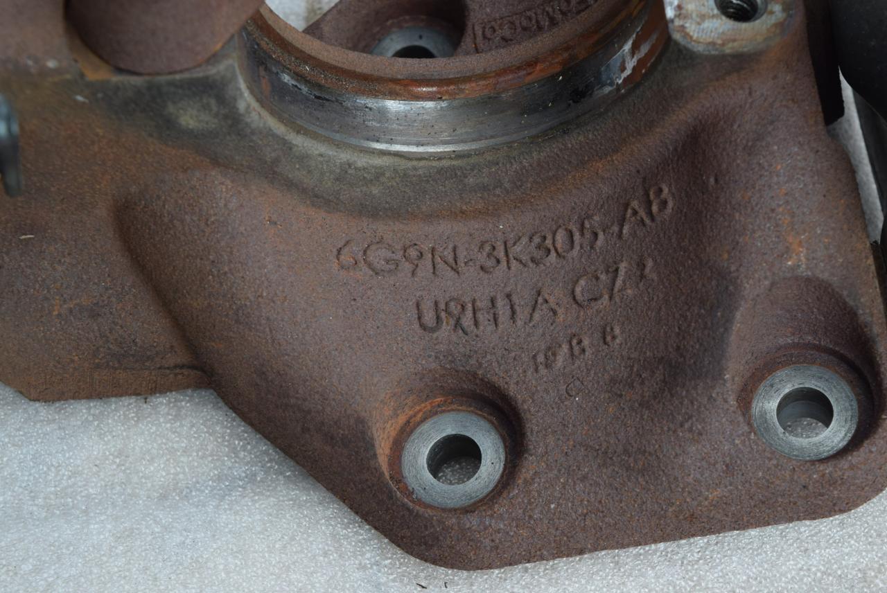 кронштейн полуоси Volvo S80 2 поколение 2008, 3.2 л., i, B 6324 S, бензин, АКПП, седан, передний привод, 6G9N3K305AB - фото №1