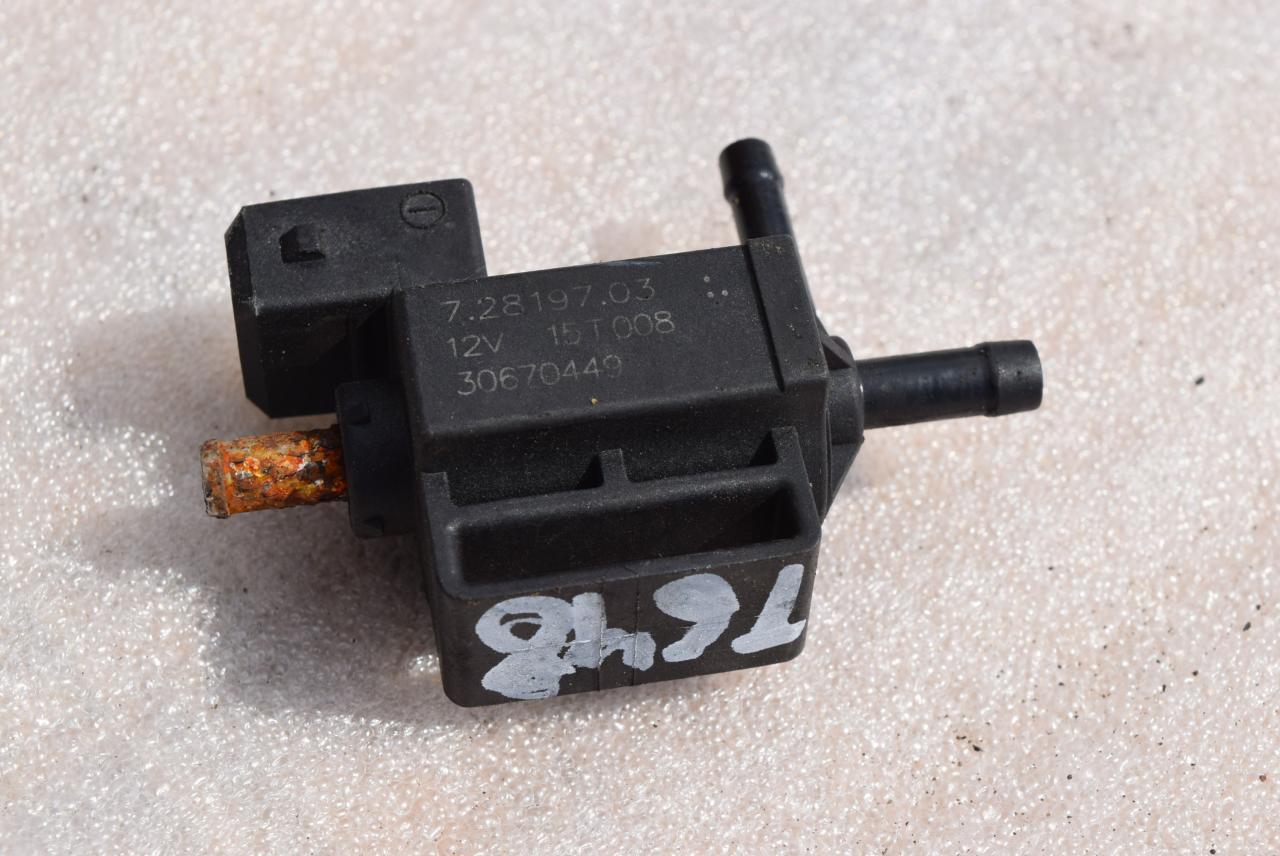 электромагнитный клапан Volvo S60 1 поколение 2001, 2.4 л., Ti, B 5244 T3, бензин, АКПП, седан, передний привод, 72819703, 30670449 - фото №1