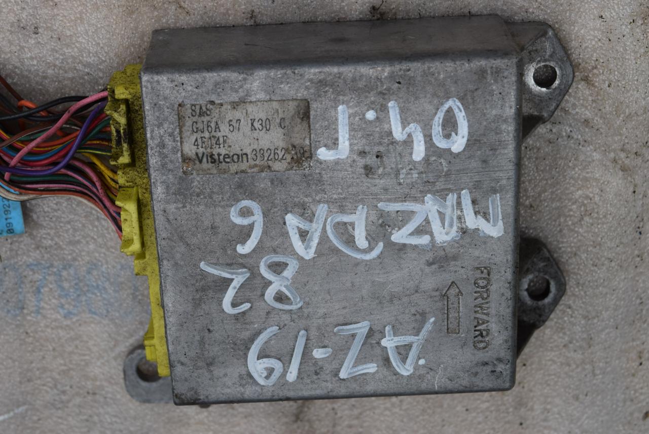 блок AirBag Mazda 6 GG 2003, 2.0 л., дизель, МКПП, хетчбэк 5 дв., GJ6A57K30C - фото №1