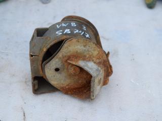 подушка крепления двигателя Volkswagen Passat B3 1990, 1.8 л., RP, бензин, седан