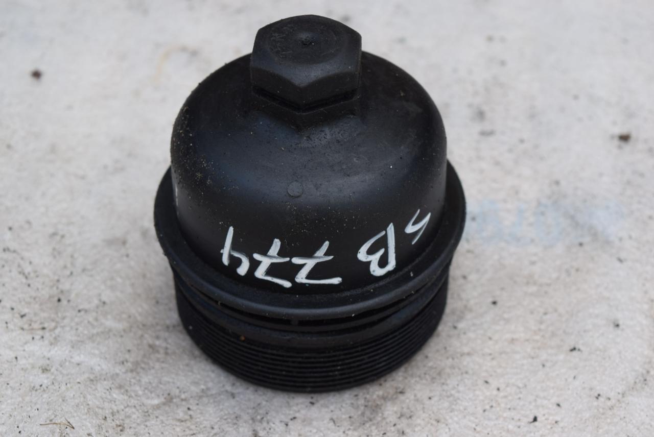 крышка масляного стакана Peugeot 307 1 поколение 2004, 1.4 л., дизель, МКПП, универсал, 987830 - фото №1