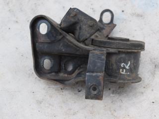 подушка крепления двигателя Mazda 626 GE [рестайлинг] 1995, 1.8 л., бензин