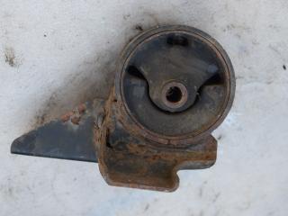 подушка крепления КПП Mitsubishi Galant 8 поколение 1998, 2.0 л., бензин