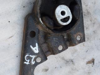 подушка крепления КПП Chrysler Voyager 3 поколение 1996, 2.4 л., бензин, МКПП, минивэн, 4612665