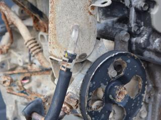 насос гидроусилителя руля Toyota Yaris P1 [рестайлинг] 2003, 1.4 л., 1ND-TV, дизель, МКПП, хетчбэк 5 дв.