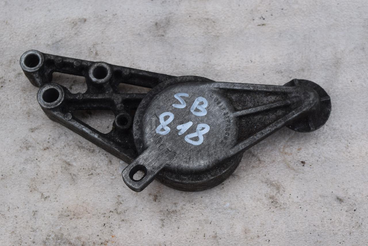 натяжитель Volkswagen Passat B5 1998, 1.6 л., бензин, МКПП, универсал, 058903133C - фото №1