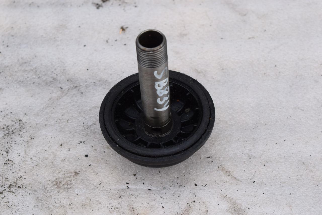 крышка масляного стакана Volkswagen Transporter T5 2005, 1.9 л., дизель, МКПП, 045117061F - фото №1