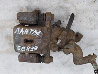 суппорт задний правый Hyundai Lantra 2 поколение [рестайлинг] 1999, 1.6 л., бензин