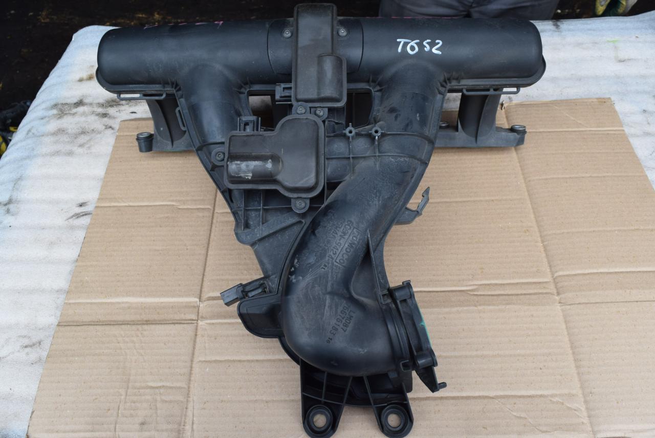 коллектор впускной Volvo S80 2 поколение 2008, 3.2 л., i, B 6324 S, бензин, АКПП, седан, передний привод, 6G9N9424AL - фото №1