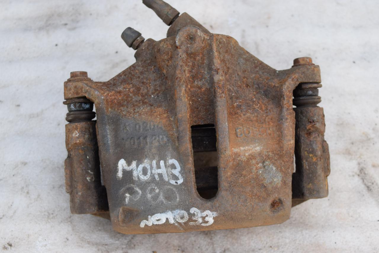 суппорт передний правый Ford Mondeo 3 поколение 2002, 2.0 л., дизель - фото №1