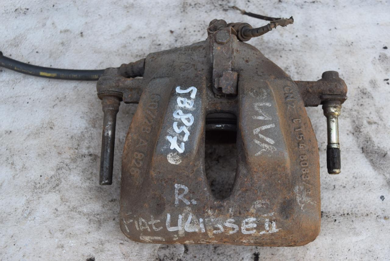 суппорт передний правый Fiat Ulysse 2 поколение 2007, 2.2 л., дизель, МКПП, минивэн - фото №1