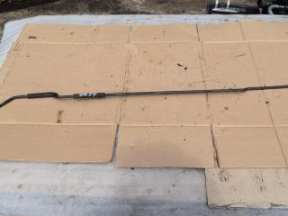 держатель капота Kia Carens 1 поколение [рестайлинг] 2005, 2.0 л., дизель, МКПП, минивэн