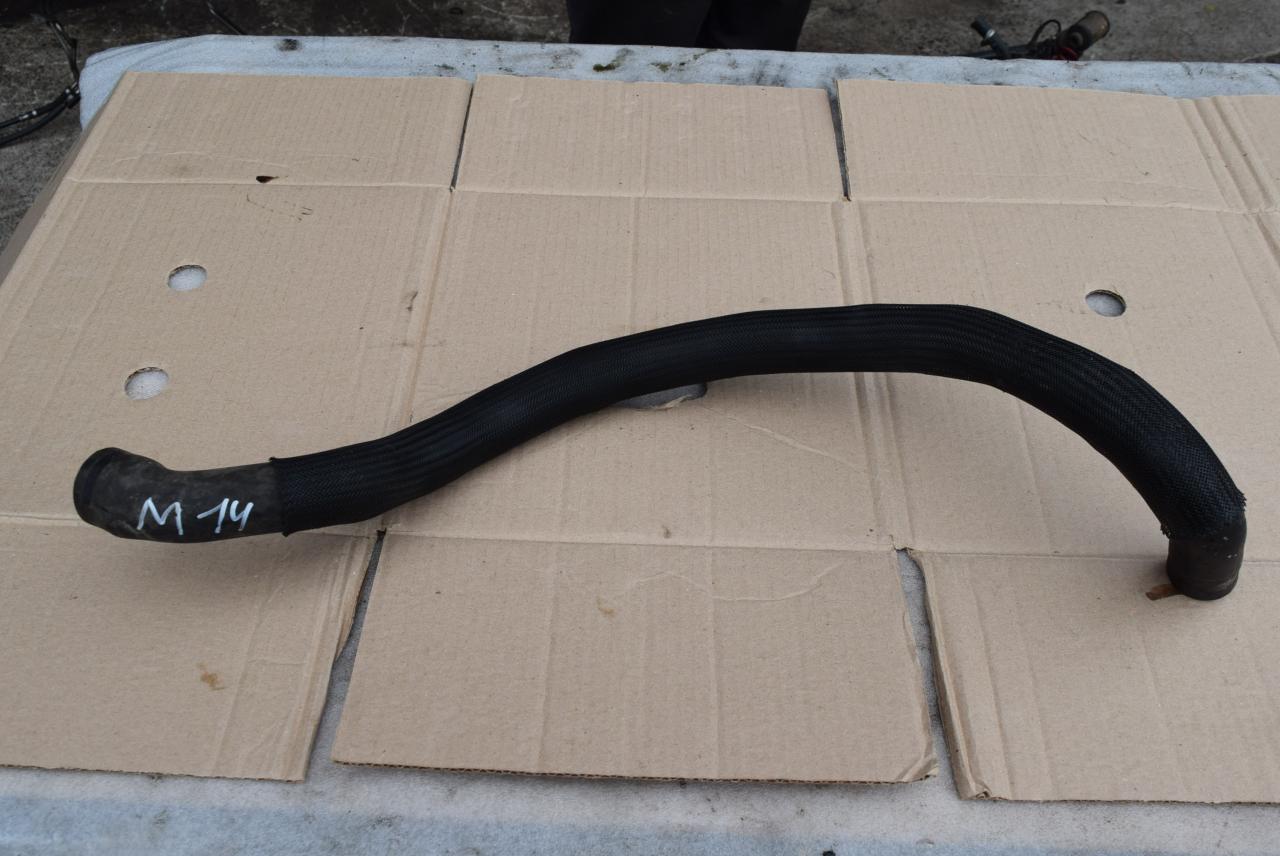 патрубок (трубопровод, шланг) Volvo V70 2 поколение 2004, 2.4 л., D5, D 5244 T, дизель, АКПП, универсал, передний привод, 08671573 - фото №1