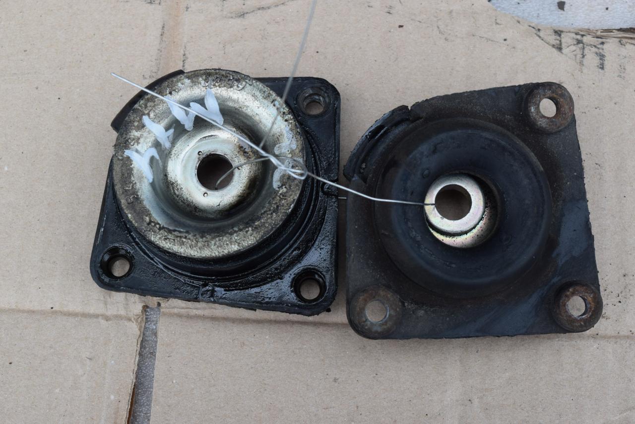 опора амортизатора верхняя (чашка) Volvo V70 2 поколение 2004, 2.4 л., D5, D 5244 T, дизель, АКПП, универсал, передний привод - фото №1