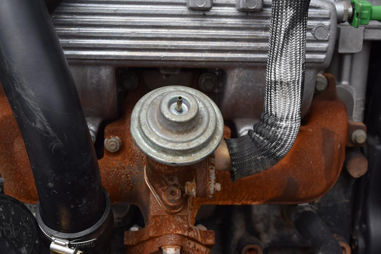 клапан EGR Rover 200 Series 3 поколение 1998, 2.0 л., 20T2N, дизель, МКПП, 72194302 - фото №1