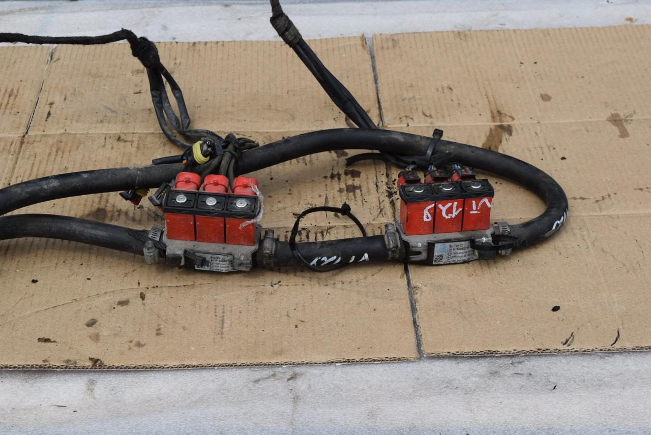 газовое оборудование Volvo V70 2 поколение 2000, 2.4 л., i, B 5244 S, бензин, МКПП, седан, 110R000140, 67R010199, 10R041368 - фото №1