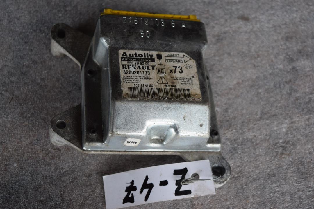 блок AirBag Renault Vel Satis 1 поколение 2004, 2.0 л., бензин, МКПП, хетчбэк 5 дв., 8200201173 - фото №1
