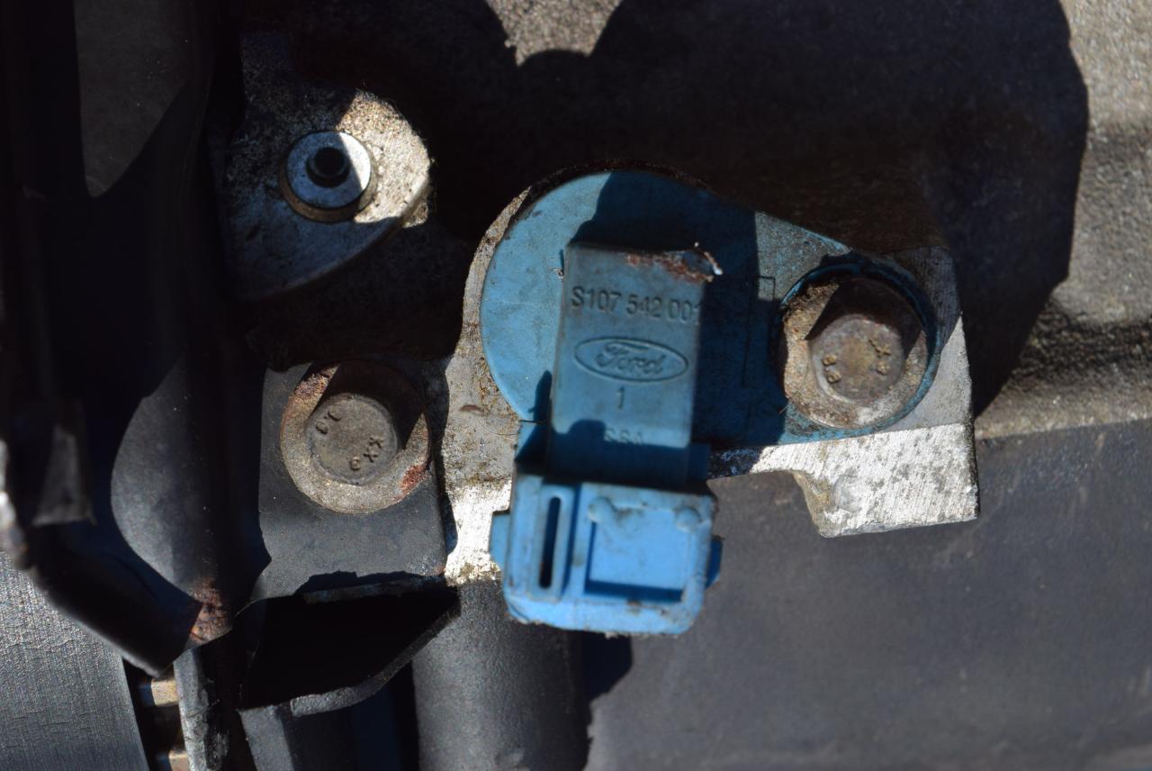 датчик распредвала Volvo C30 1 поколение 2006, 1.6 л., i, B 4164 S3, бензин, МКПП, S107542001 - фото №1