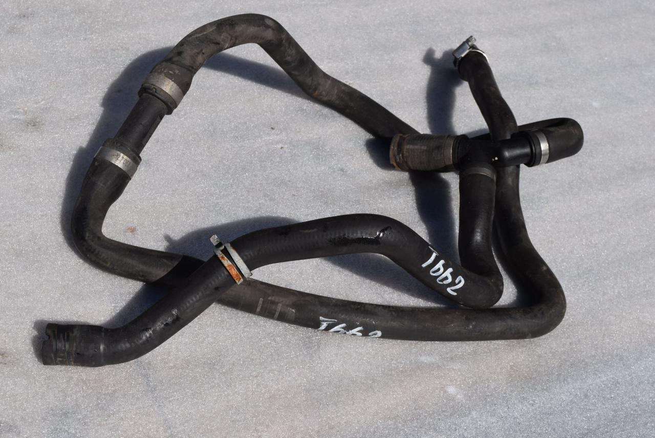 патрубок (трубопровод, шланг) Volvo C30 1 поколение 2006, 1.6 л., i, B 4164 S3, бензин, МКПП, 2027843 - фото №1