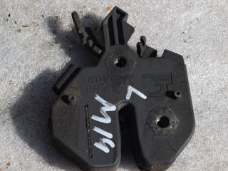 замок капота Volvo V70 2 поколение 2004, 2.4 л., D5, D 5244 T, дизель, АКПП, универсал, передний привод