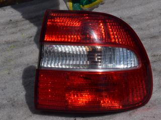 фонарь задний правый Volvo V40 1 поколение [2-й рестайлинг] 2004, 2.0 л., Ti, B 4204 T, бензин, МКПП, универсал, передний привод