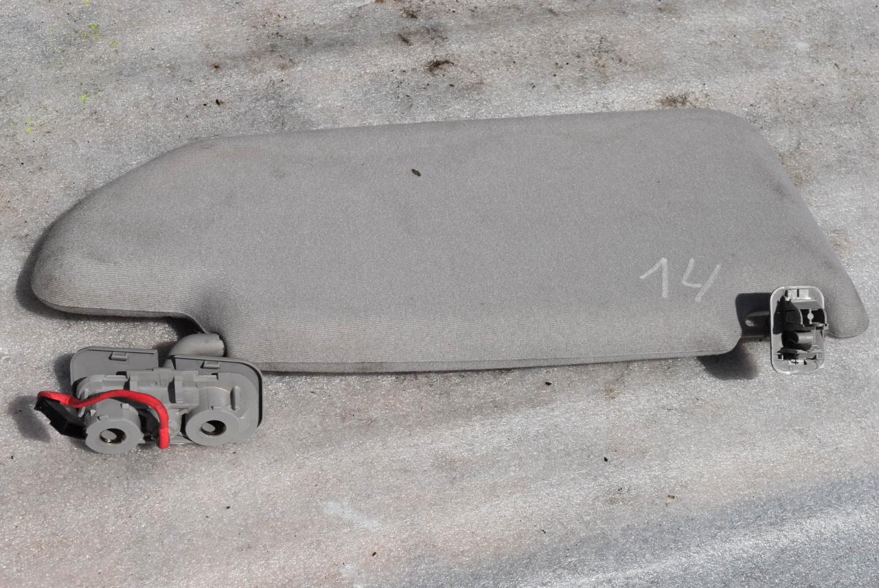 козырек солнцезащитный Volvo V70 2 поколение 2004, 2.4 л., D5, D 5244 T, дизель, АКПП, универсал, передний привод, 39985807 - фото №1