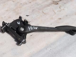 педаль Volvo V70 2 поколение 2004, 2.4 л., D5, D 5244 T, дизель, АКПП, универсал, передний привод, 30683516