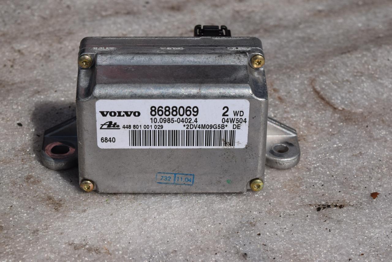 датчик ускорения Volvo V70 2 поколение 2004, 2.4 л., D5, D 5244 T, дизель, АКПП, универсал, передний привод, 8688069 - фото №1