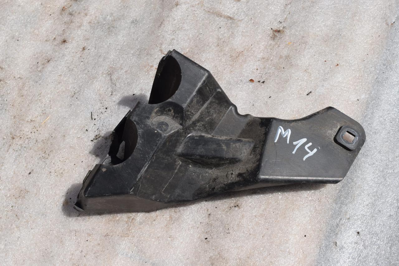 Крепление бампера заднего Volvo V70 2 поколение 2004, 2.4 л., D5, D 5244 T, дизель, АКПП, универсал, передний привод, 08693384 - фото №1