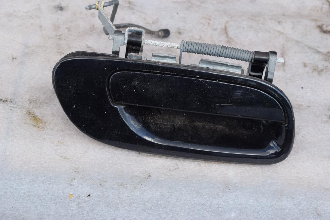 ручка наружная задняя правая Volvo V70 2 поколение 2004, 2.4 л., D5, D 5244 T, дизель, АКПП, универсал, передний привод - фото №1