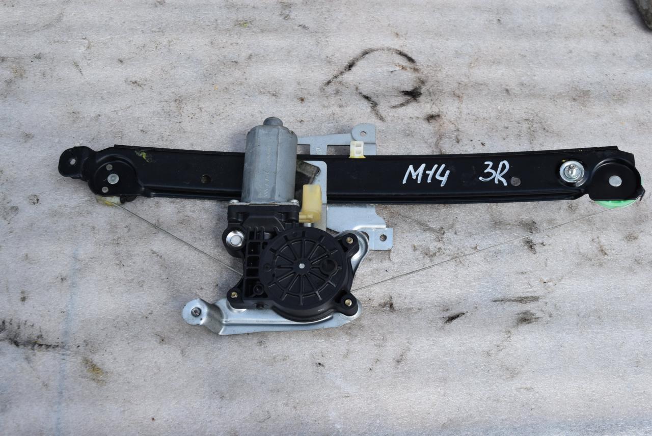 стеклоподъемник задний правый Volvo V70 2 поколение 2004, 2.4 л., D5, D 5244 T, дизель, АКПП, универсал, передний привод, 31253720 - фото №1