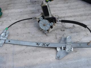 стеклоподъемник передний левый Volvo V40 1 поколение [2-й рестайлинг] 2004, 2.0 л., Ti, B 4204 T, бензин, МКПП, универсал, передний привод