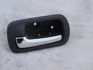 ручка внутренняя передняя левая Honda Stream 1 поколение [рестайлинг] 2003, 1.7 л., бензин, МКПП, S5ARRL1