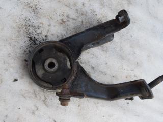 подушка крепления двигателя Toyota Avensis 1 поколение (T220) 1998, 1.6 л., бензин