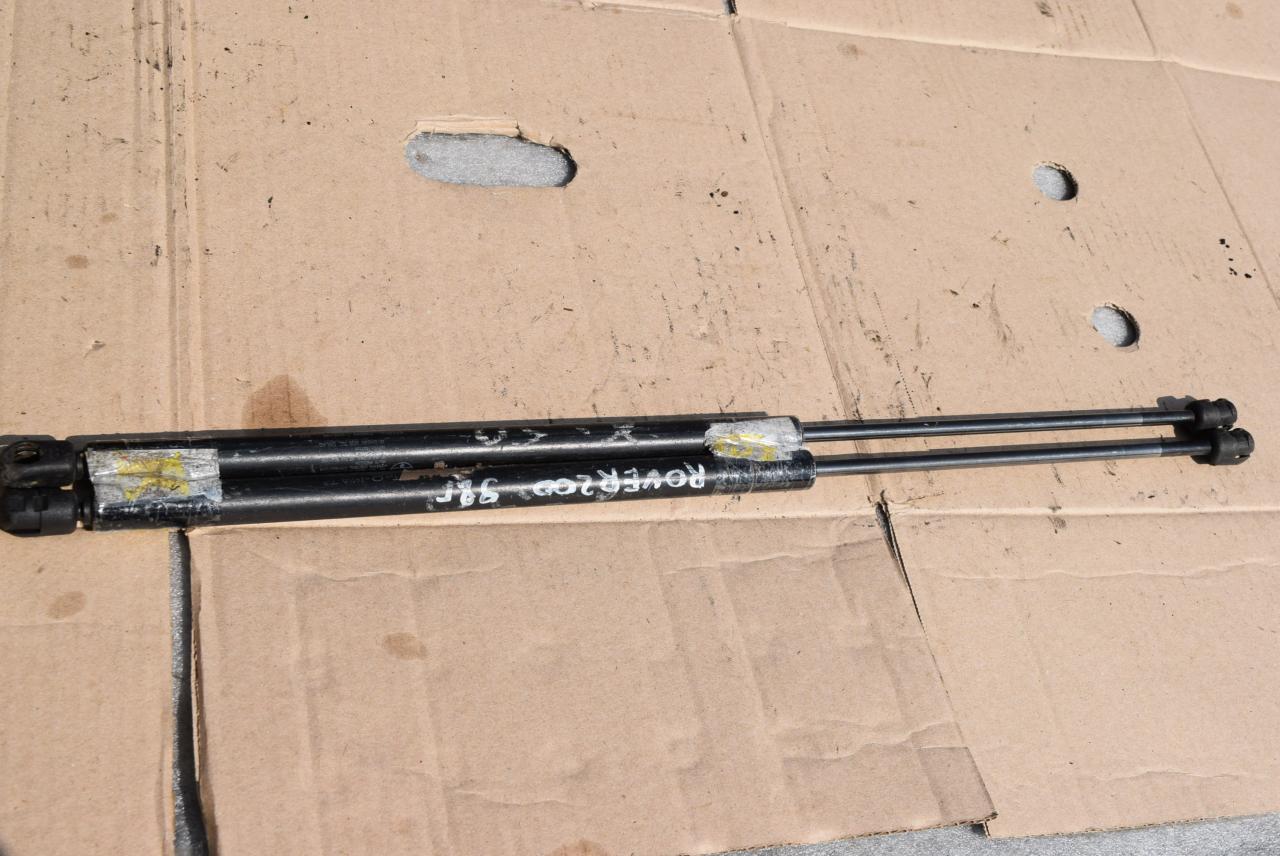 амортизатор крышки багажника (3-5 двери) Rover 200 Series 3 поколение 1999, 1.4 л., бензин, МКПП, BHE45001 - фото №1