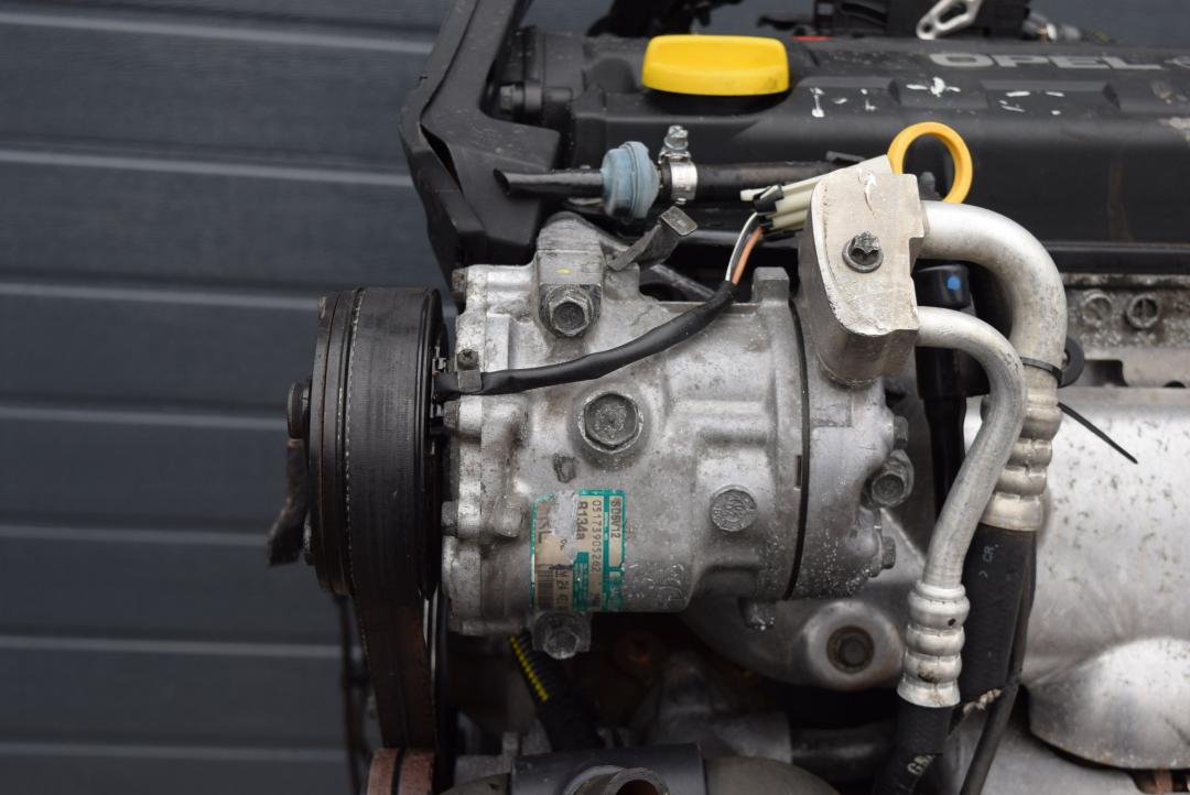 компрессор кондиционера Opel Astra G 2003, 1.7 л., Y 17 DTL, дизель, МКПП, хетчбэк 5 дв., передний привод, 24421642, 05173905262 - фото №1