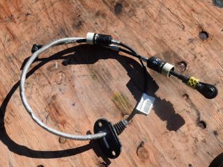 трос кулисы КПП Volvo V40 2 поколение 2016, 2.0 л., дизель, АКПП, универсал, правый руль